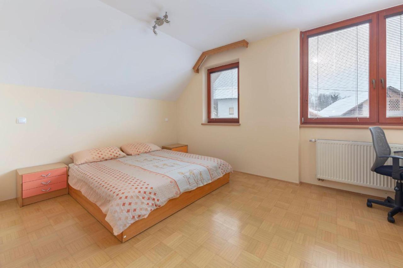 Apartma Ana Preserje  외부 사진