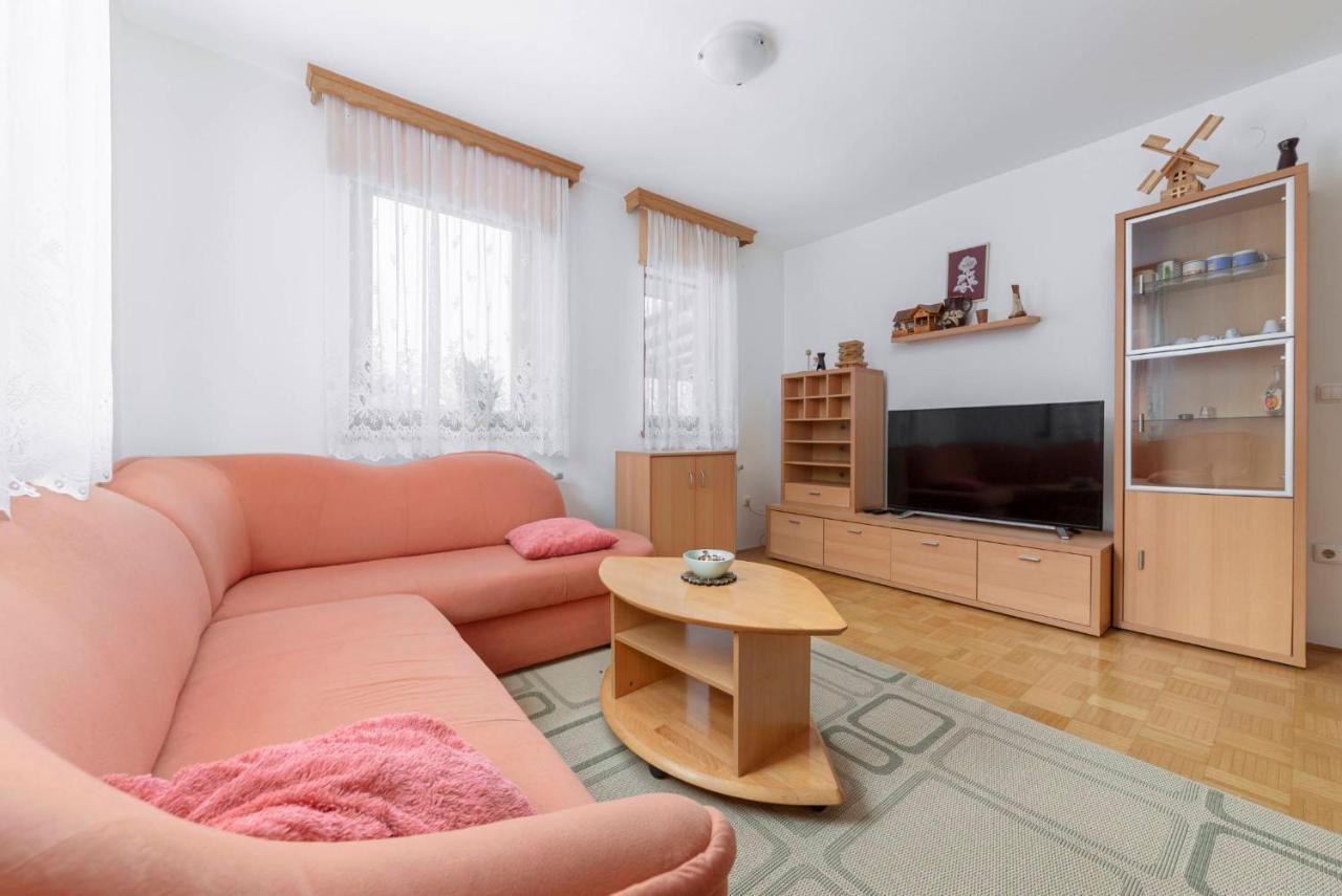 Apartma Ana Preserje  외부 사진