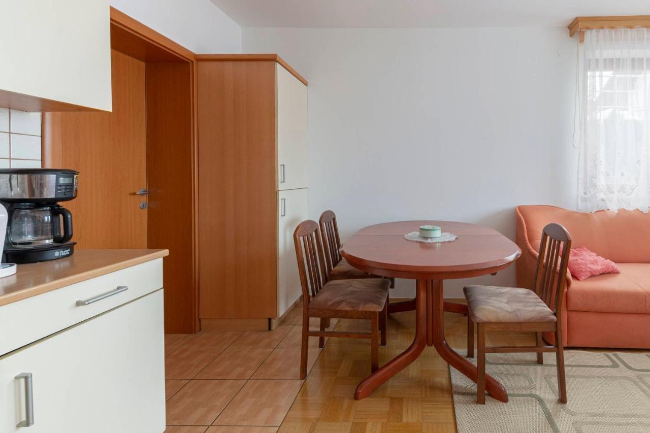 Apartma Ana Preserje  외부 사진