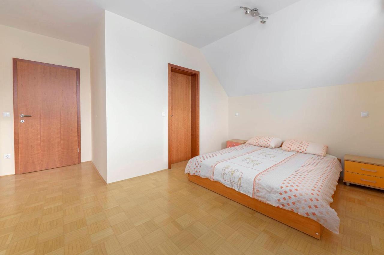 Apartma Ana Preserje  외부 사진